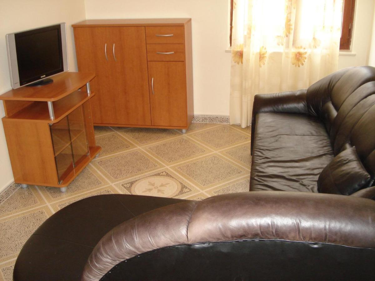 Apartments Villa Angela Krk Town Pokoj fotografie