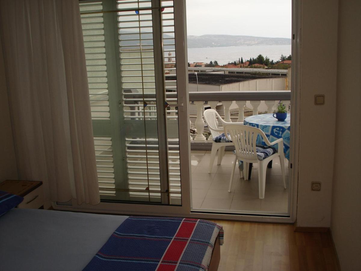 Apartments Villa Angela Krk Town Pokoj fotografie