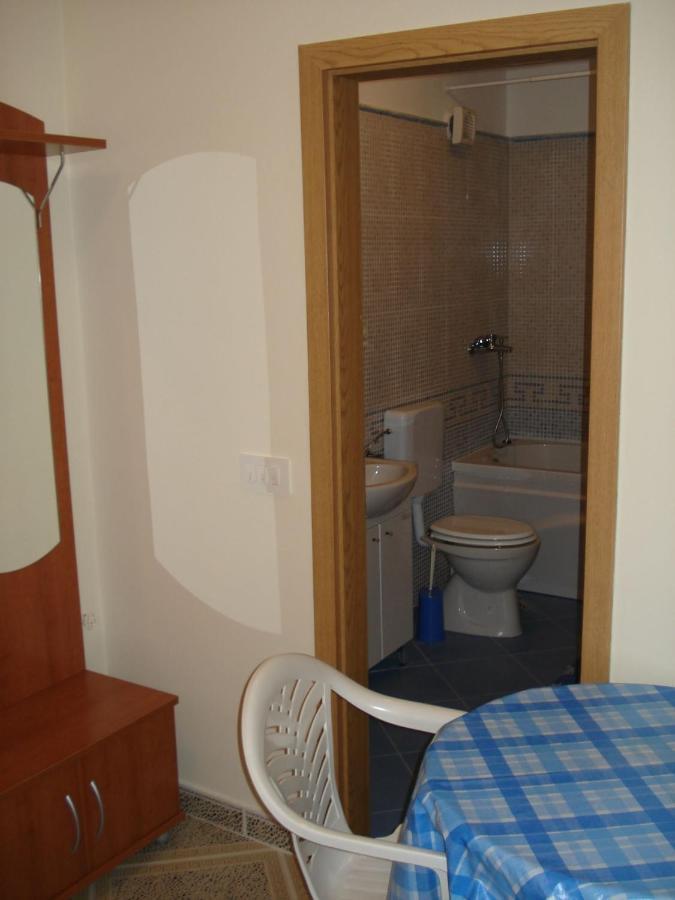 Apartments Villa Angela Krk Town Pokoj fotografie