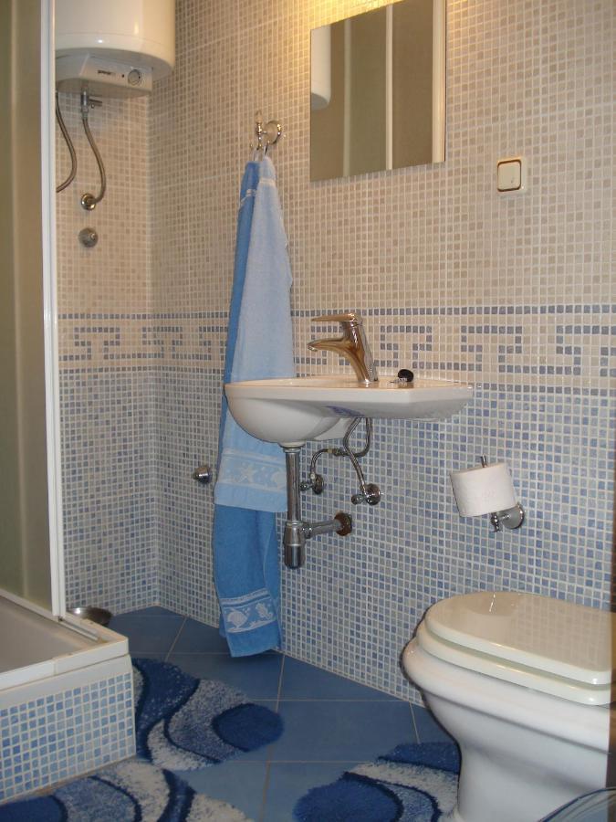 Apartments Villa Angela Krk Town Pokoj fotografie