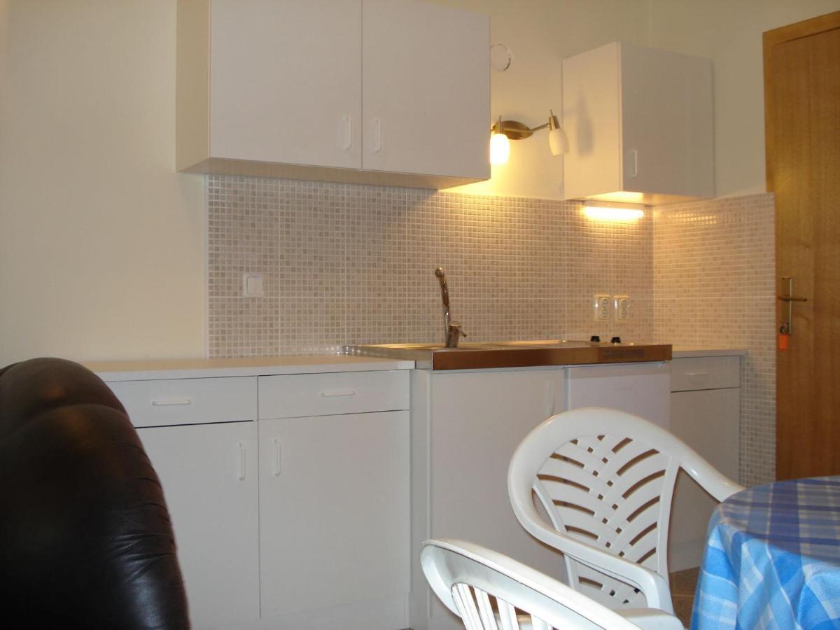 Apartments Villa Angela Krk Town Pokoj fotografie